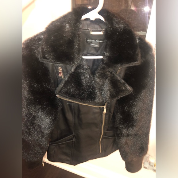 Winter coat for sale - Picture 2 of 2